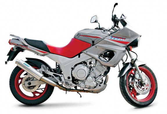 Новая машина от Yamaha произвела фурор во всем мире.